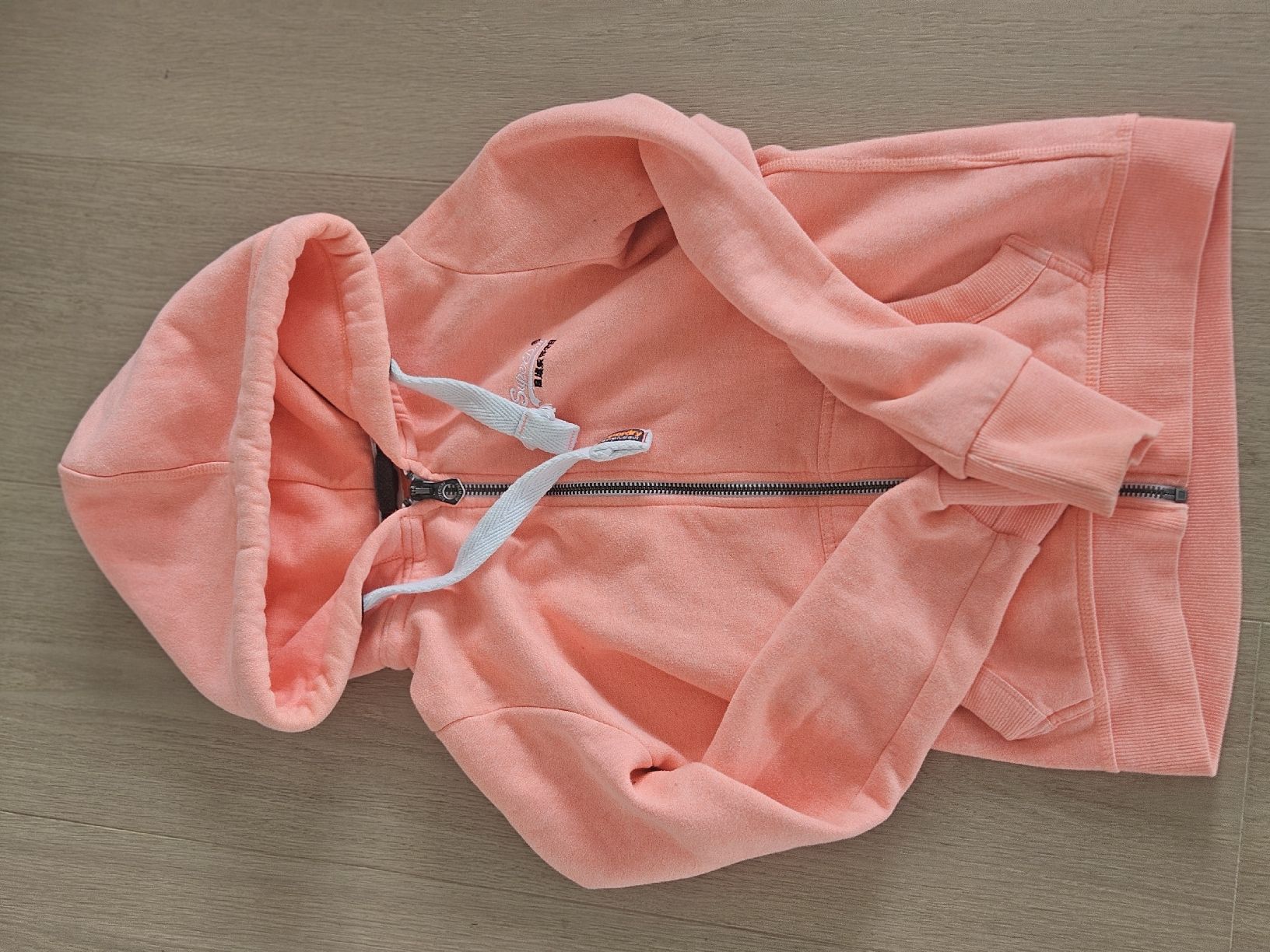 Superdry Jacken: Superdry Sweatjacke – Gebraucht aus Untersiggenthal von PatDae