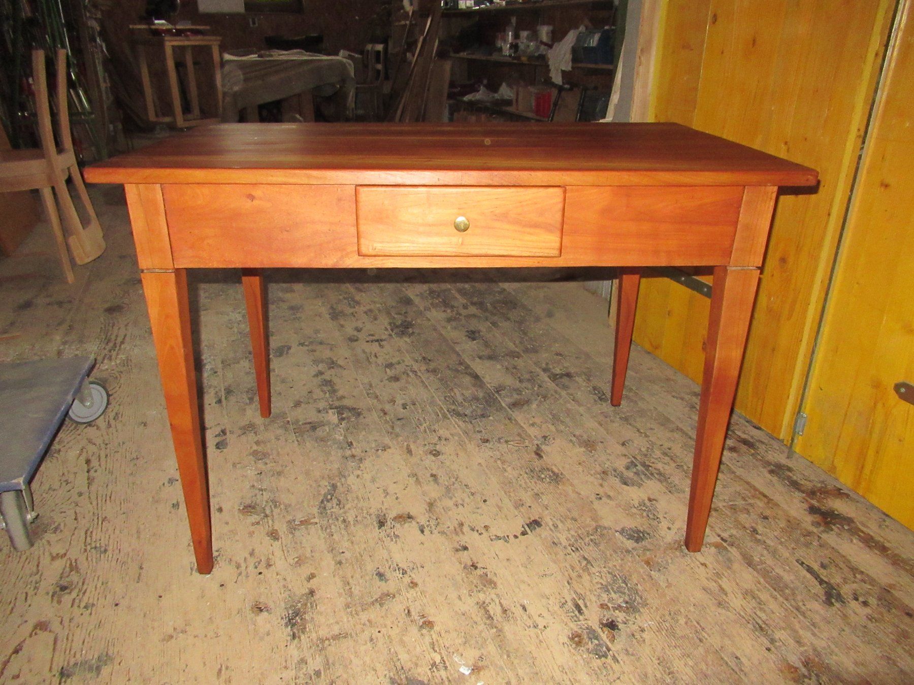 Tables: Antiker Tisch (Kirschbaum/110) – D'occasion à Berg SG par Pizza58