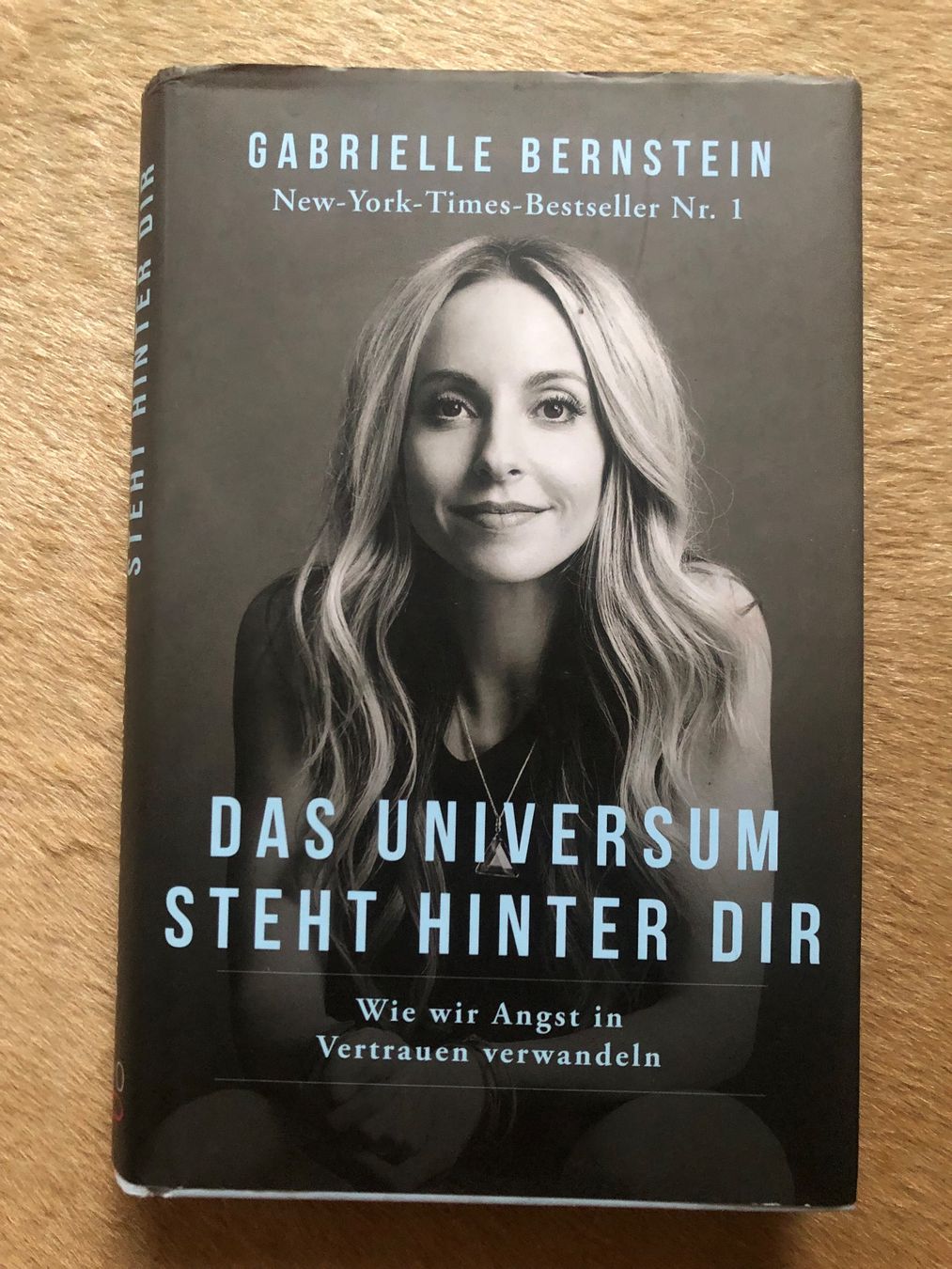 Libri: "Das Universum steht hinter Dir" Top Zustand! – Usato da Zürich venduto da ricarda_777