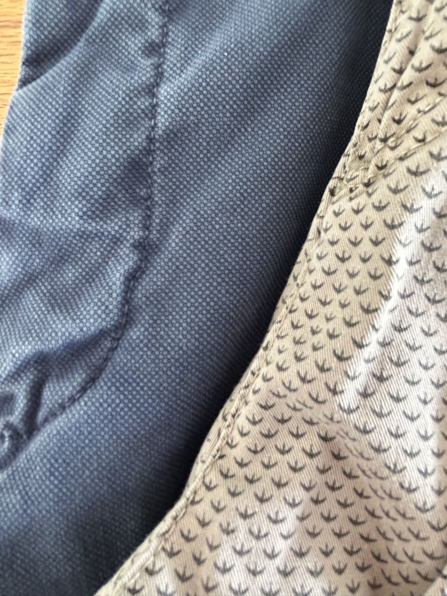 Pantaloni: Stylish Men's Trousers – Usato da Neuchatel venduto da lan_m8r2 2