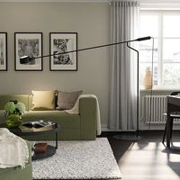 IKEA VÅGHÖJD LED-Stehlampe – Schwarz
