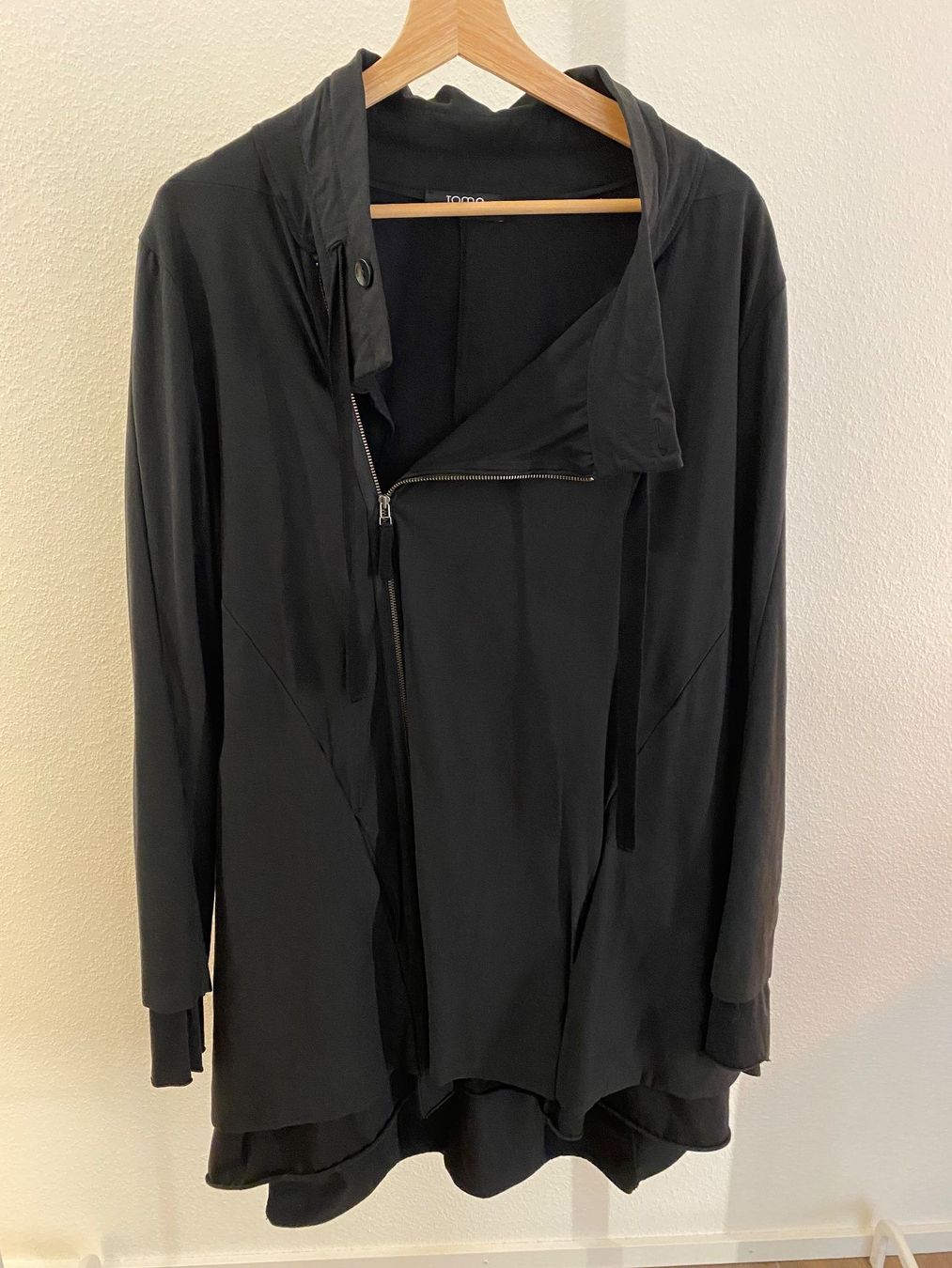 Jacken: Tomo Tunika oder Jacke schwarz NEU Gr. 46 zu Rundholz – Neu (gemäss Beschreibung) aus Arlesheim von san_w9vr 2