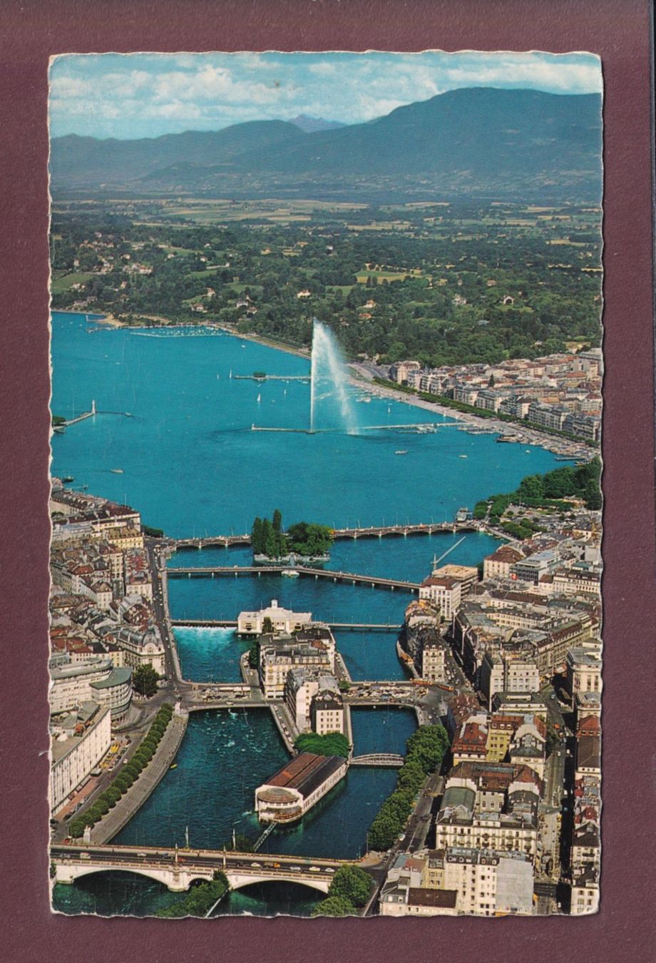 Cartes postales: GENEVE - Vue aérienne - 1968 – D'occasion à Pully par nicecards