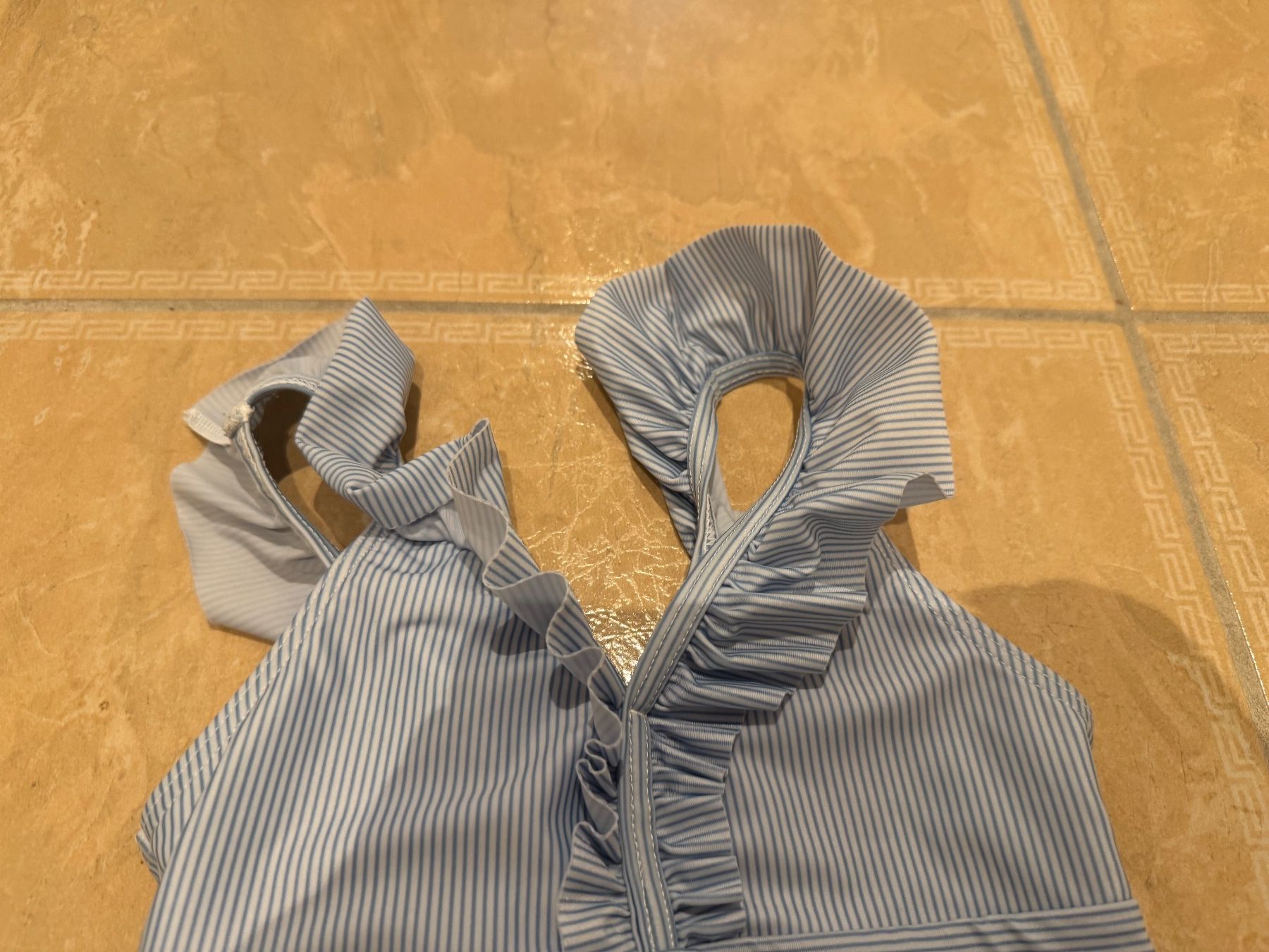 Costumi da bagno & Bikini: Chloe NWT süsser Badeanzug, 6j 116 – Nuovo (secondo la descrizione) da Klingnau venduto da Markus14 2