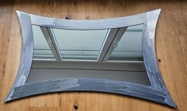 Geschwungener Spiegel "Rhomb" von Baron 69 x 110 cm