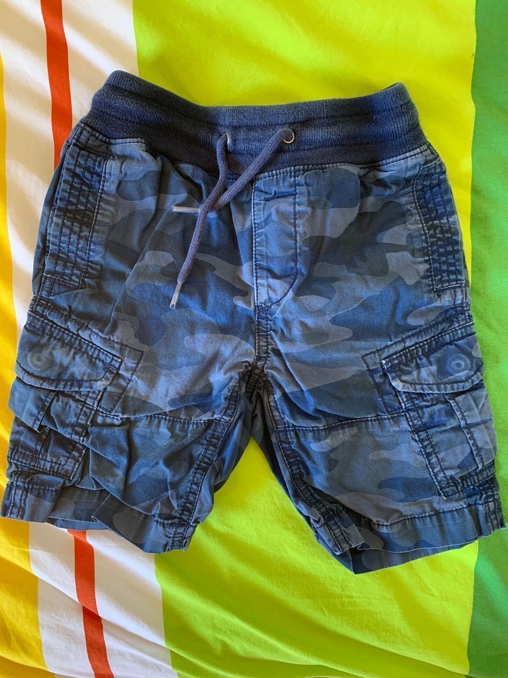 Gap Kleiderpakete & -sets: 2 ShortS gap garçon – Gebraucht aus Sion von tchana77 2