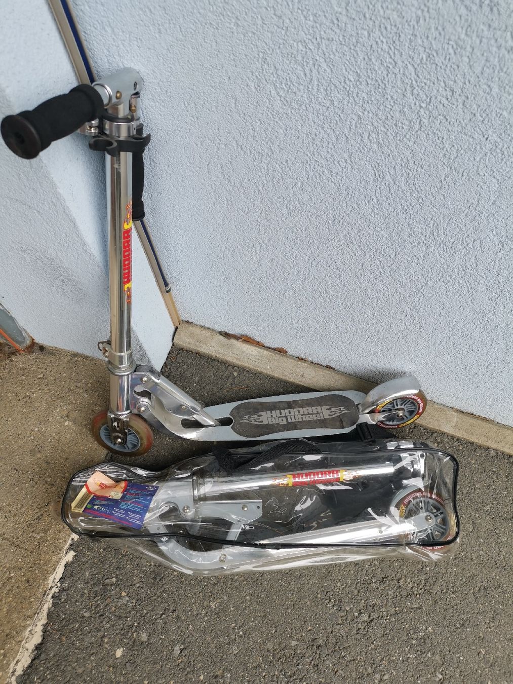 Veicoli per bambini: Deux trottinettes – Usato da Montpreveyres venduto da Reneaebi_21