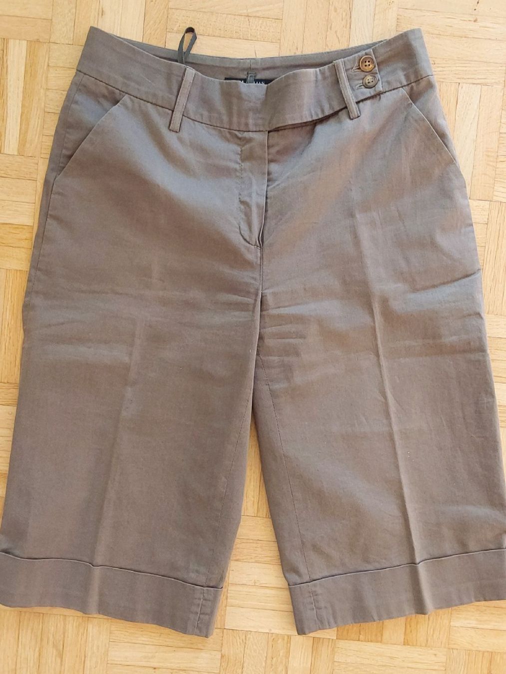 Globus Pantalons: Bermudas Globus 34 – D'occasion à Köniz par scopello12