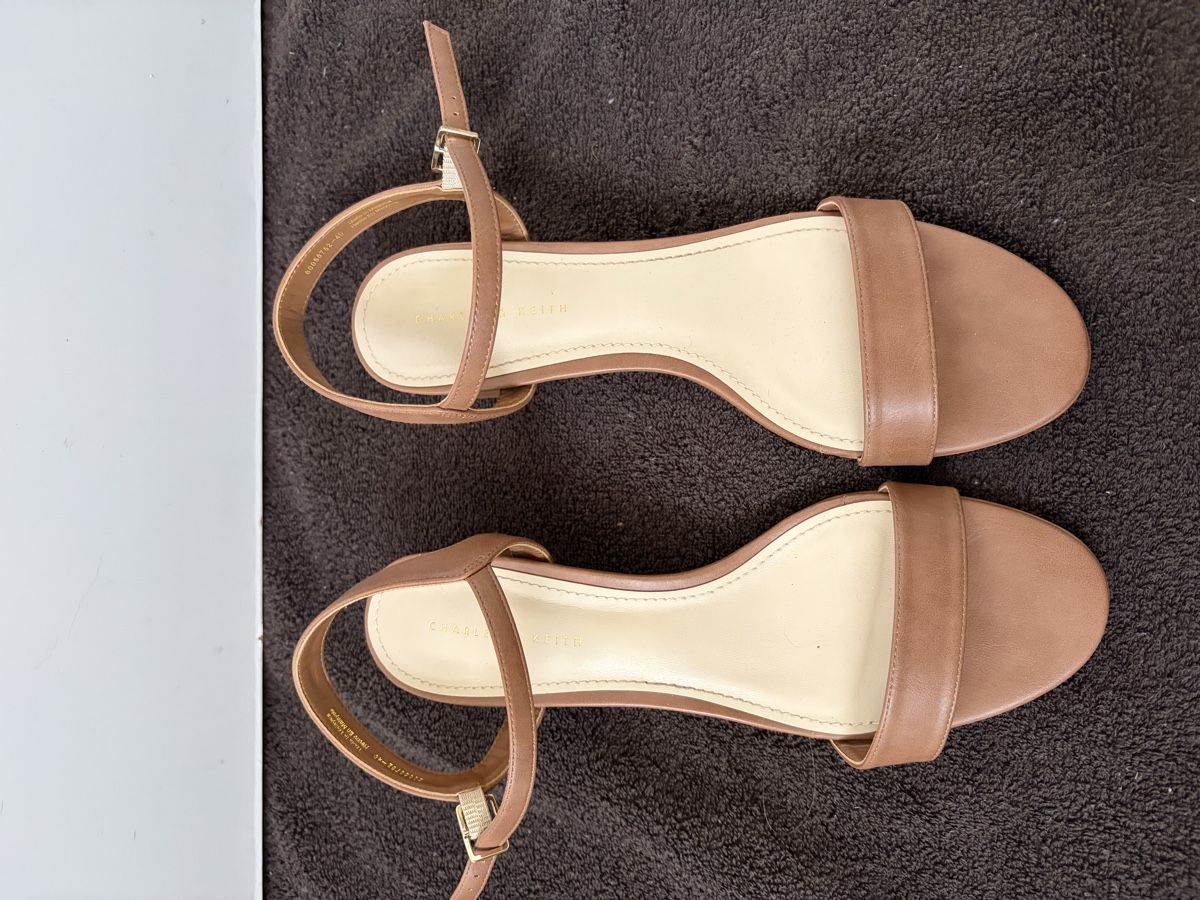 Scarpe da donna: Charles & Keith – Usato da Rheineck venduto da CoGer 1
