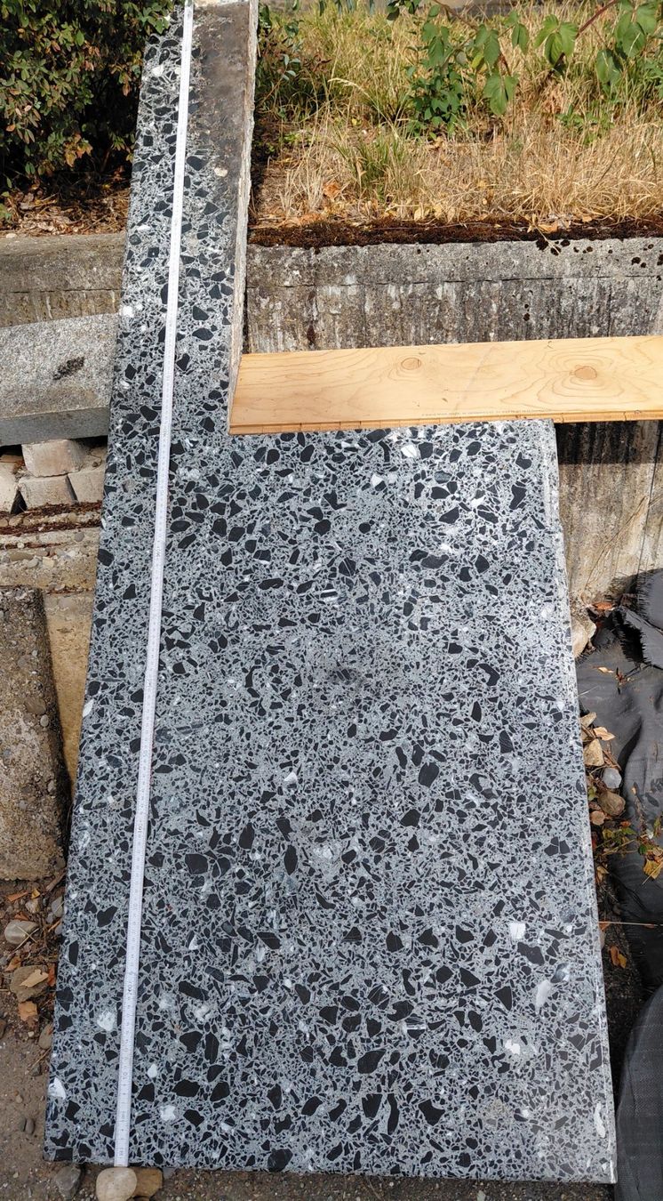 Pierres & tuiles: Betonplatte geschliffen – D'occasion à Schinznach Dorf par Sammleri 3
