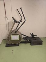 Fitnessgerät Stepper