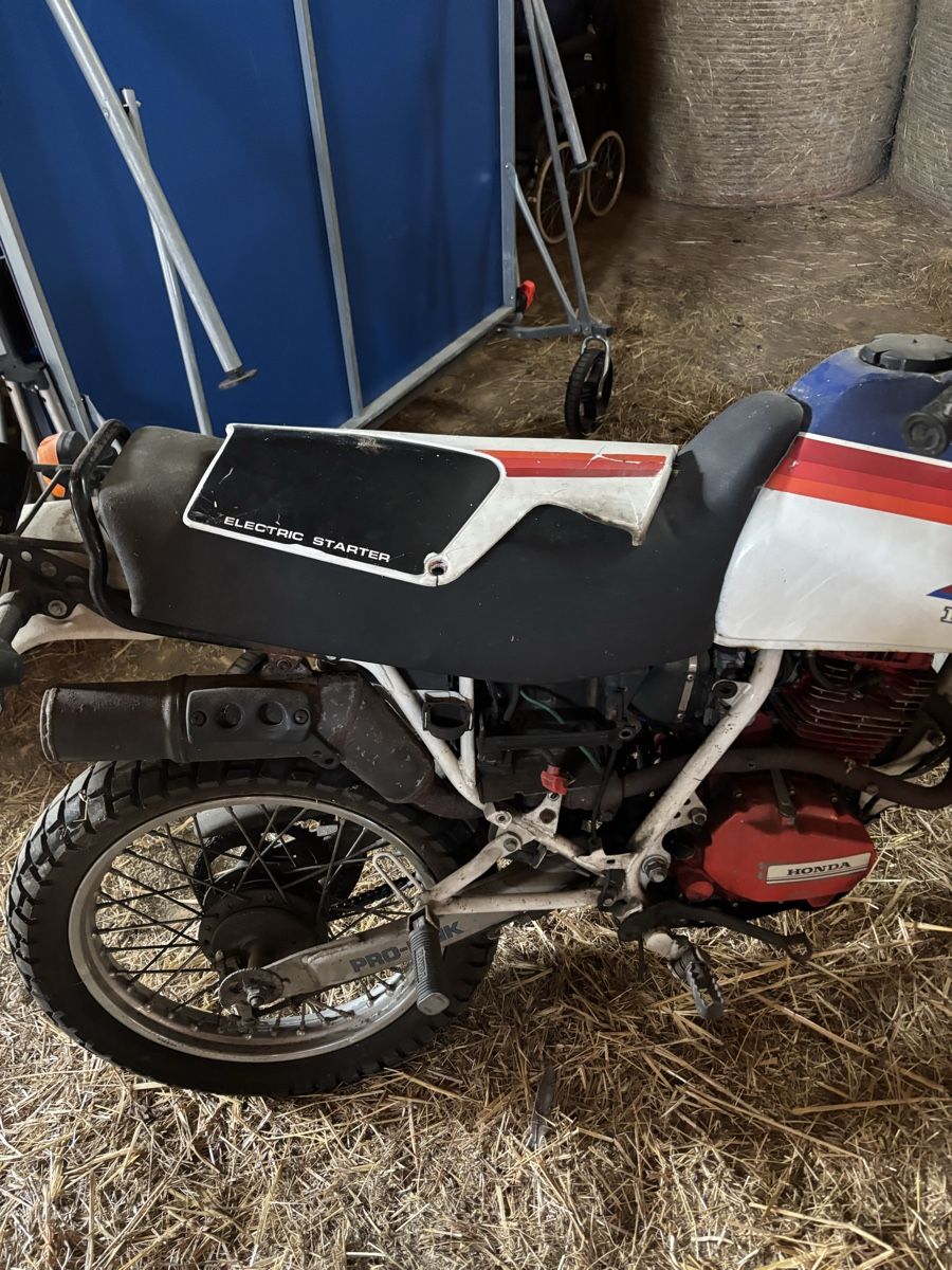 Honda Enduro: HONDA XL125 – Defekt aus Villarzel von Tochent-toche 5