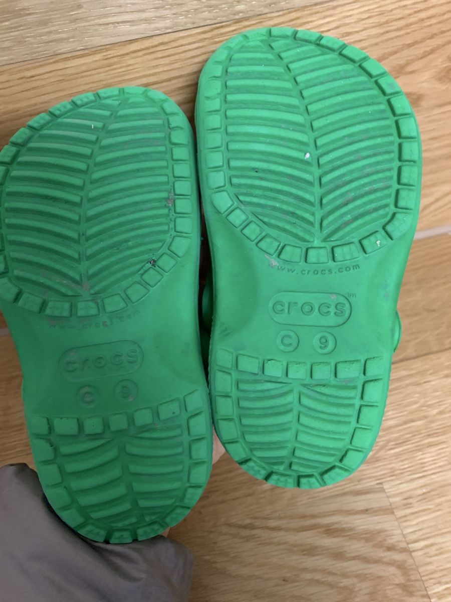 Scarpe per ragazzi: Kinder Crocs Original Grösse C9 – Usato da Ostermundigen venduto da des_t9vv 2