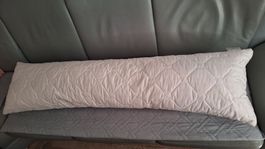 Seitenschläfer -Kissen, 1x gebraucht ,mit Anzug ,gewaschen