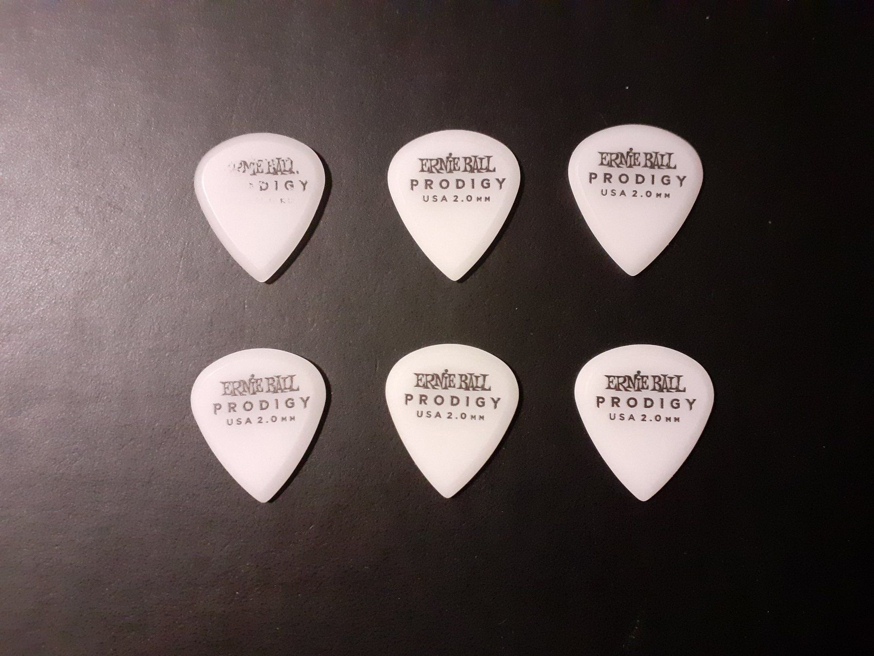 Strumenti musicali: Ernie Ball Mini Prodigy 2mm Guitar Picks – Nuovo (secondo la descrizione) da Torgon venduto da Guitar223