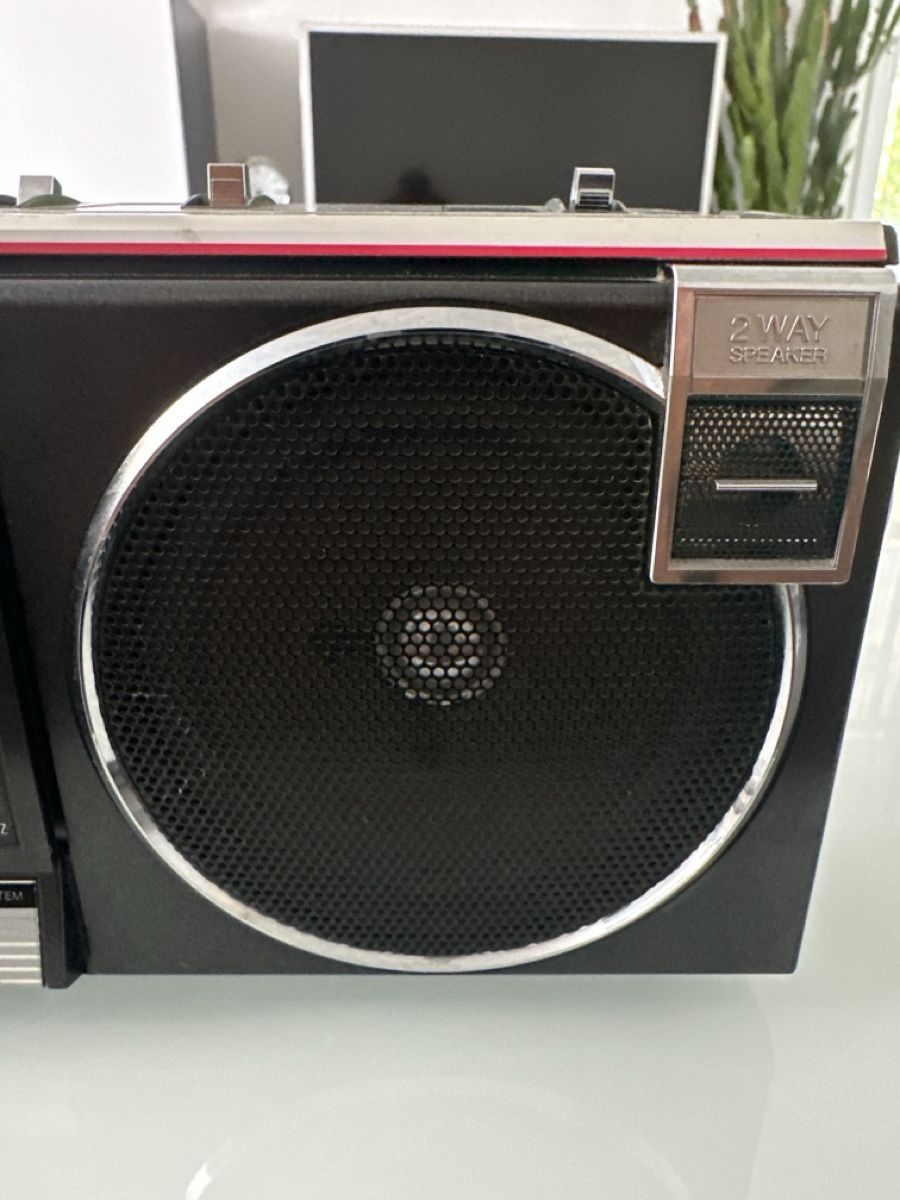 Toshiba Radio: Vntage Radio – Usato da Pratteln venduto da Tuvalabuhu 3