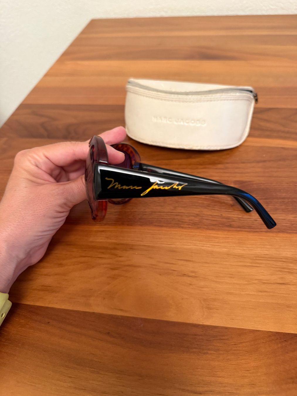 Marc Jacobs Lunettes & Verres: Sonnenbrille Marc Jacobs – D'occasion à Küsnacht ZH par nat_m97w 1