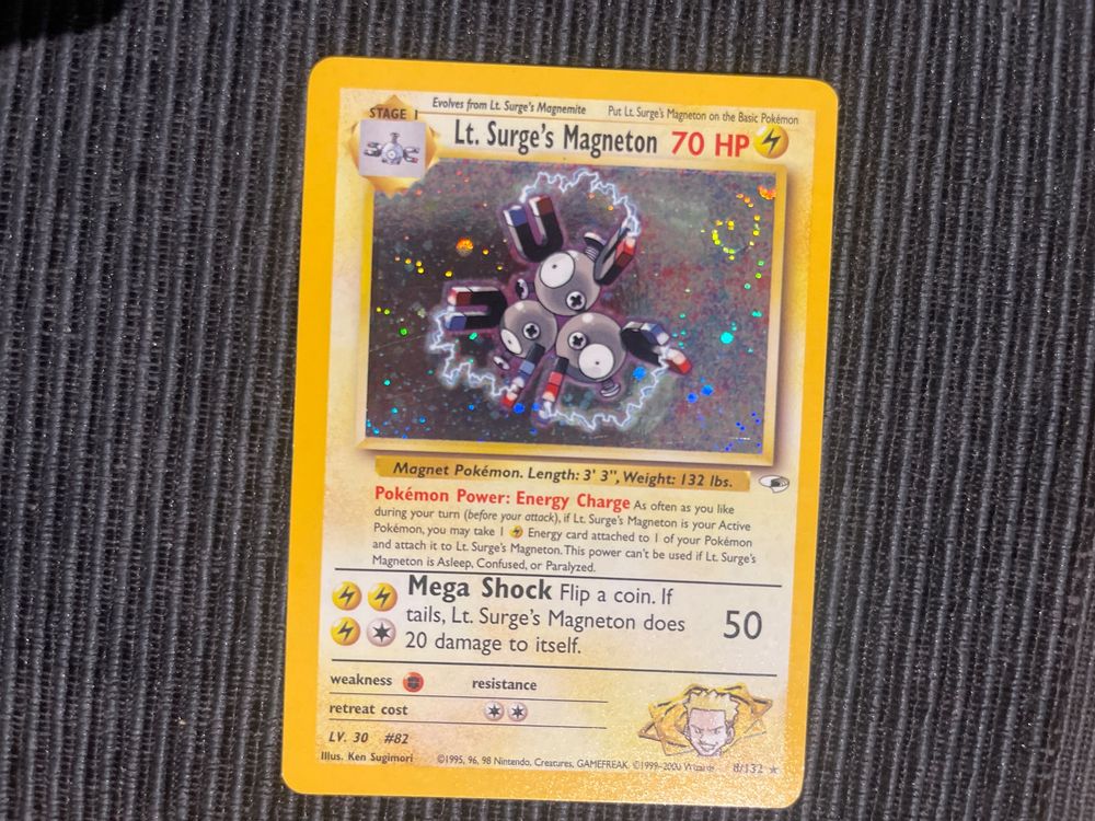 Pokemon Lt. Surge’s Holo Swirl Gym Heroes (Gebraucht) in