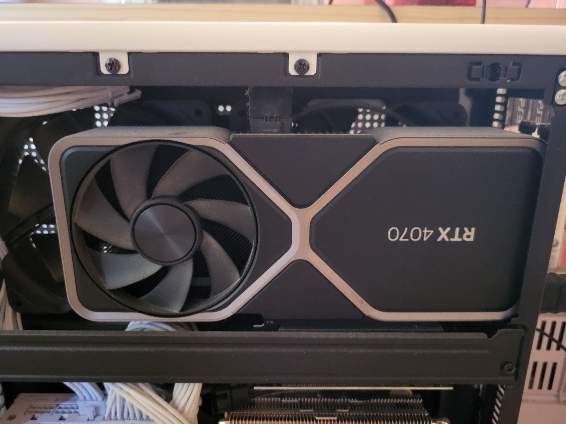 Nvidia Grafikkarten: Nvidia RTX 4070 Founders Edition – Gebraucht aus Zürich von mue_t5kz