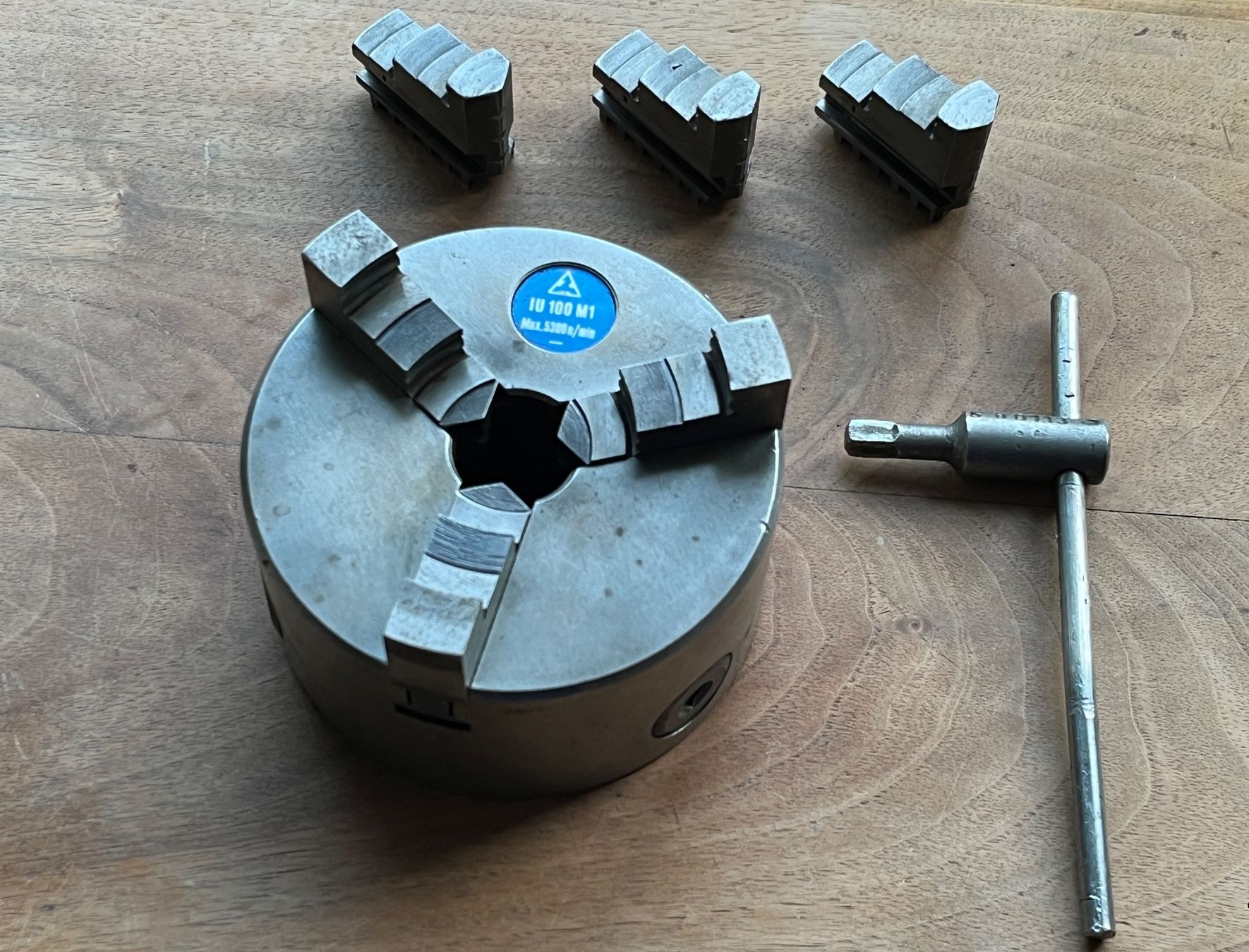 Alle Werkzeuge: TOS Backenfutter | Dreibackenfutter | Drechselfutter – Gebraucht aus Humlikon von snowpeak101 1