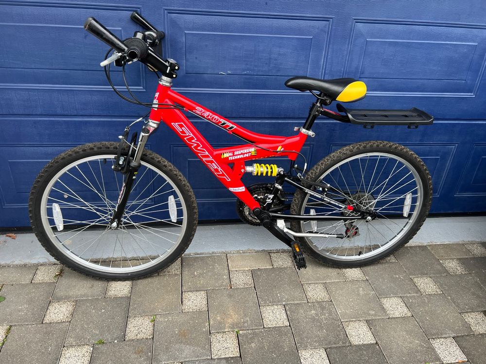 Mountain - Bike Fahrrad Velo Specialized (Gebraucht) in Mühlrüti für CHF 36 – nur Abholung auf