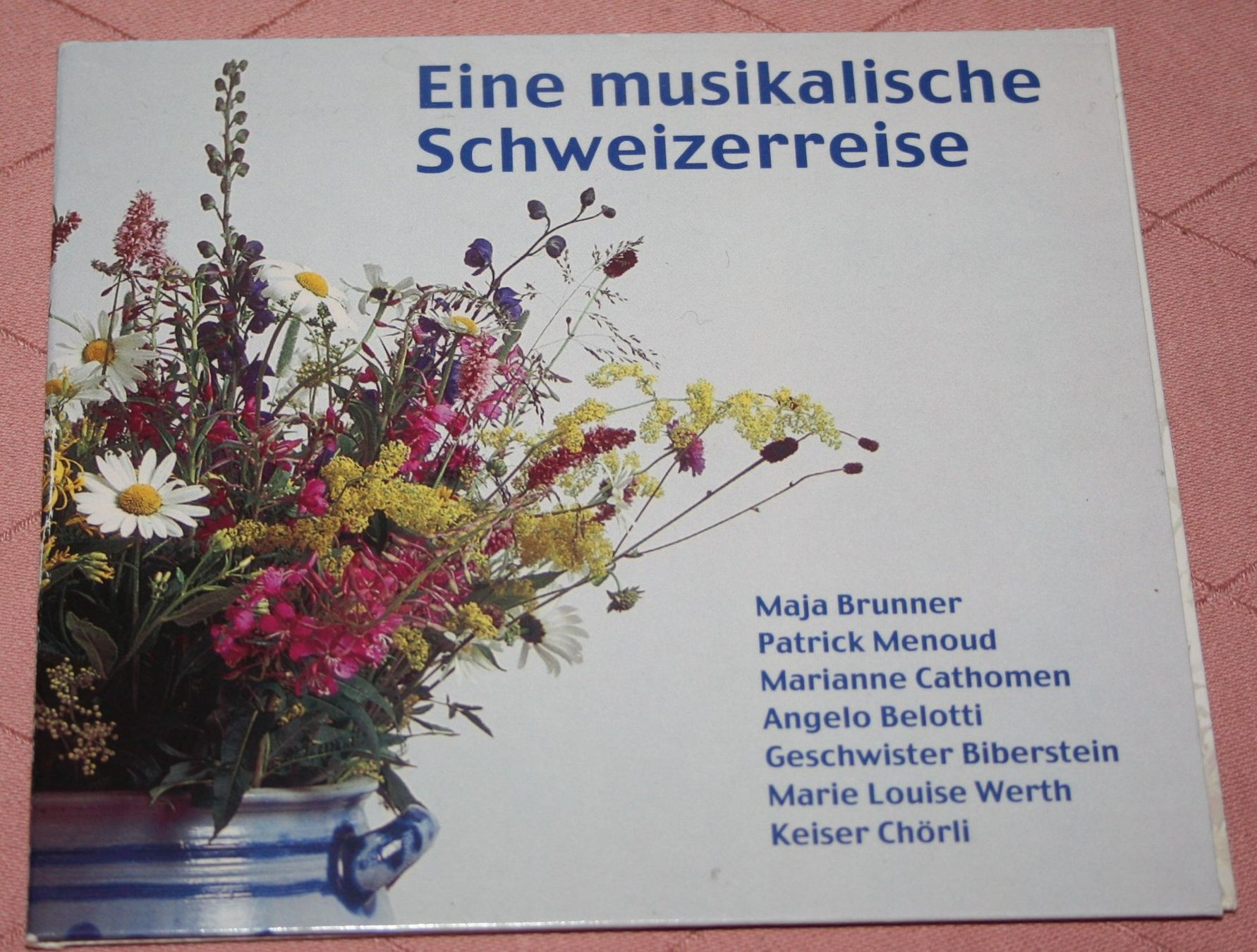 CD: CD  eine musikalische Schweizerreise (37) – Usato da Flüelen venduto da Rosegarden