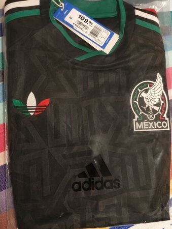 Fussballtrikot Mexico Adidas Grösse M neu mit Etikett Unisex