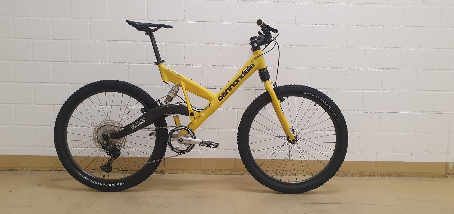 Cannondale Biciclette: cannondale super v900 – Usato da Steinmaur venduto da Si.to