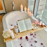 Plateau de baignoire en bambou, détente assurée ! ✨🛁