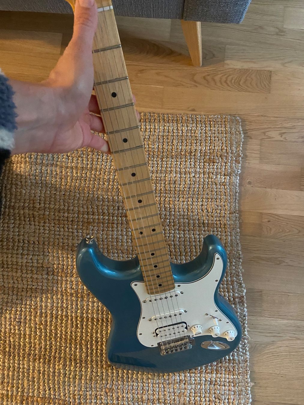 Fender Strumenti musicali: Fender Player Series Strat HSS MN TPL – Usato da Zürich venduto da tht_p8br