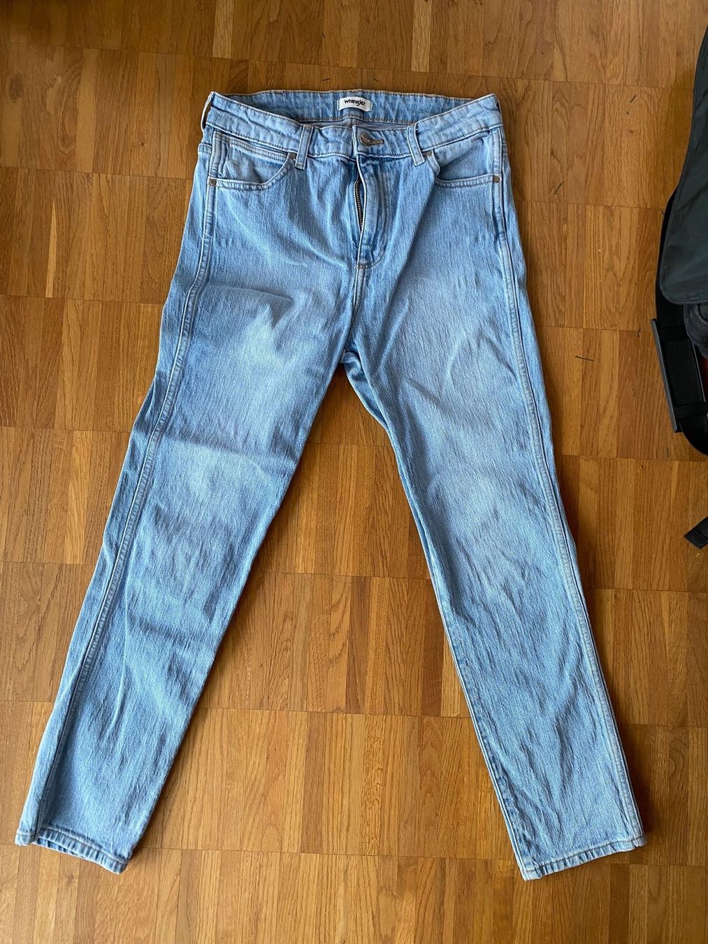Jeans: Wrangler Jeans – Usato da Altstätten SG venduto da mhu_k9gj