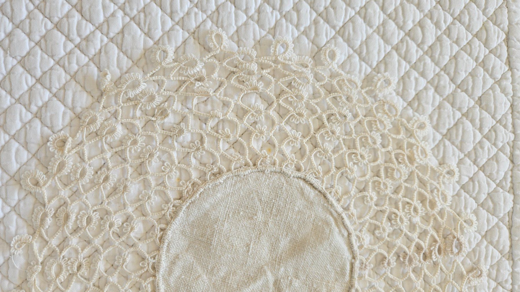 Sottobicchieri: Spitzendeckchen Spitzendeckeli Spitze Shabby Chic Frivolitee – Usato da Gossau ZH venduto da LeoniesDeko 5