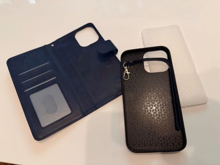 iPhon 14 Pro Max Cover blau Kunstleder mit Magnet Einsatz