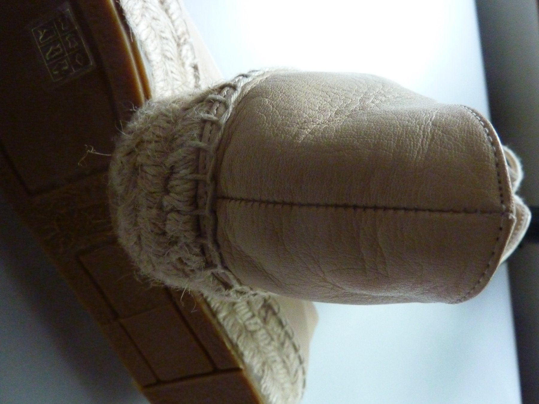 Scarpe da donna: Beige Leder Espadrilles  37 Cosmoparis – Nuovo (secondo la descrizione) da Waldstatt venduto da Kananaskis1 7