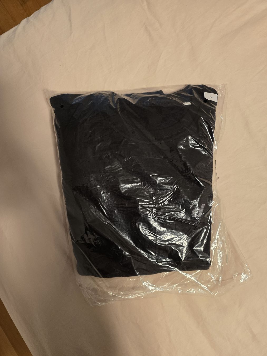 Maglioni & Felpe: Schwarzer Winter-Pullover Grösse L – Nuovo (secondo la descrizione) da Holderbank AG venduto da Cocanelly 2