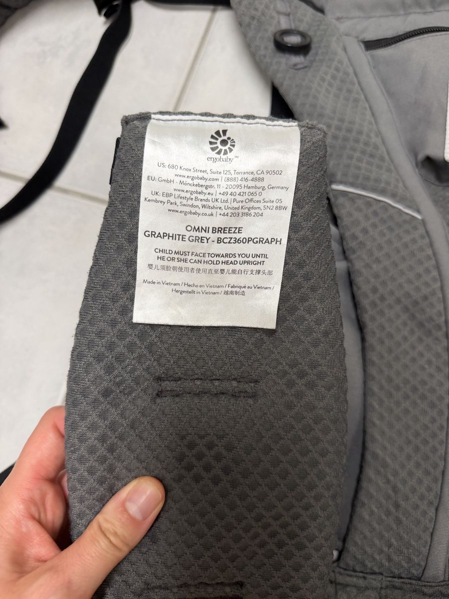 Ergobaby Marsupi portabebè: Ergobaby OMNI BREEZE, GRAPHITE GREY – Usato da Rümlang venduto da hal_mr29 1
