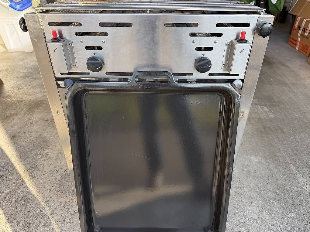Grills: Grill – Gebraucht aus Oberwil BL von sil_9x6x 1