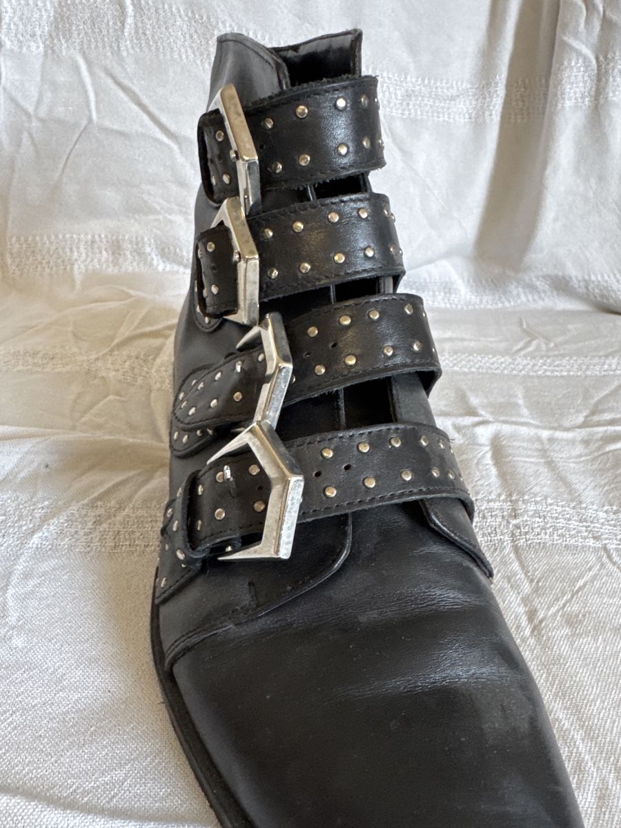 Scarpe da donna: Black Leather Ankle Boots with Studs, Size 39 – Usato da Berneck venduto da E_ZLK 2