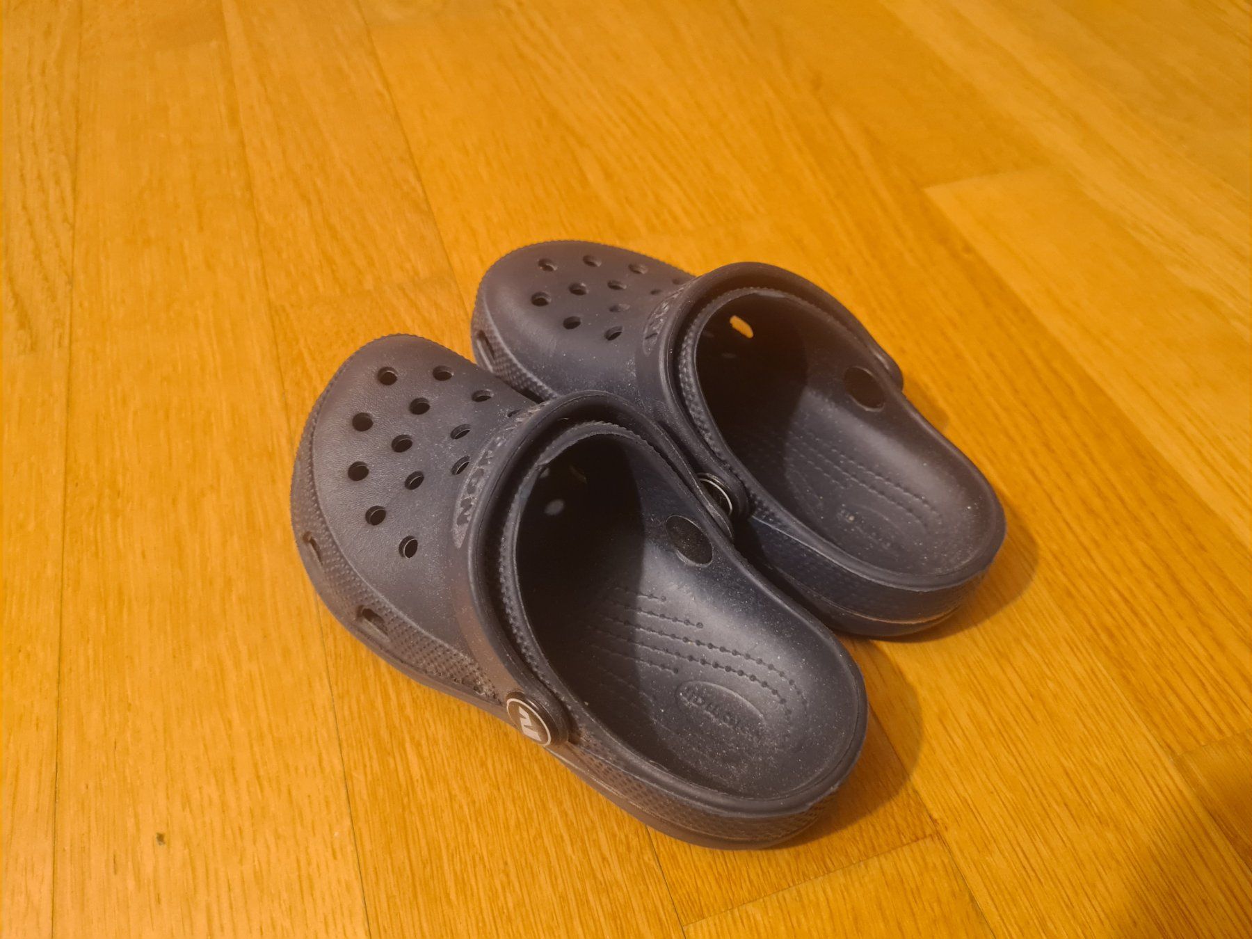 Schuhe für Jungen: Clogs Gr 29-30 – Gebraucht aus Zumikon von daryona 1