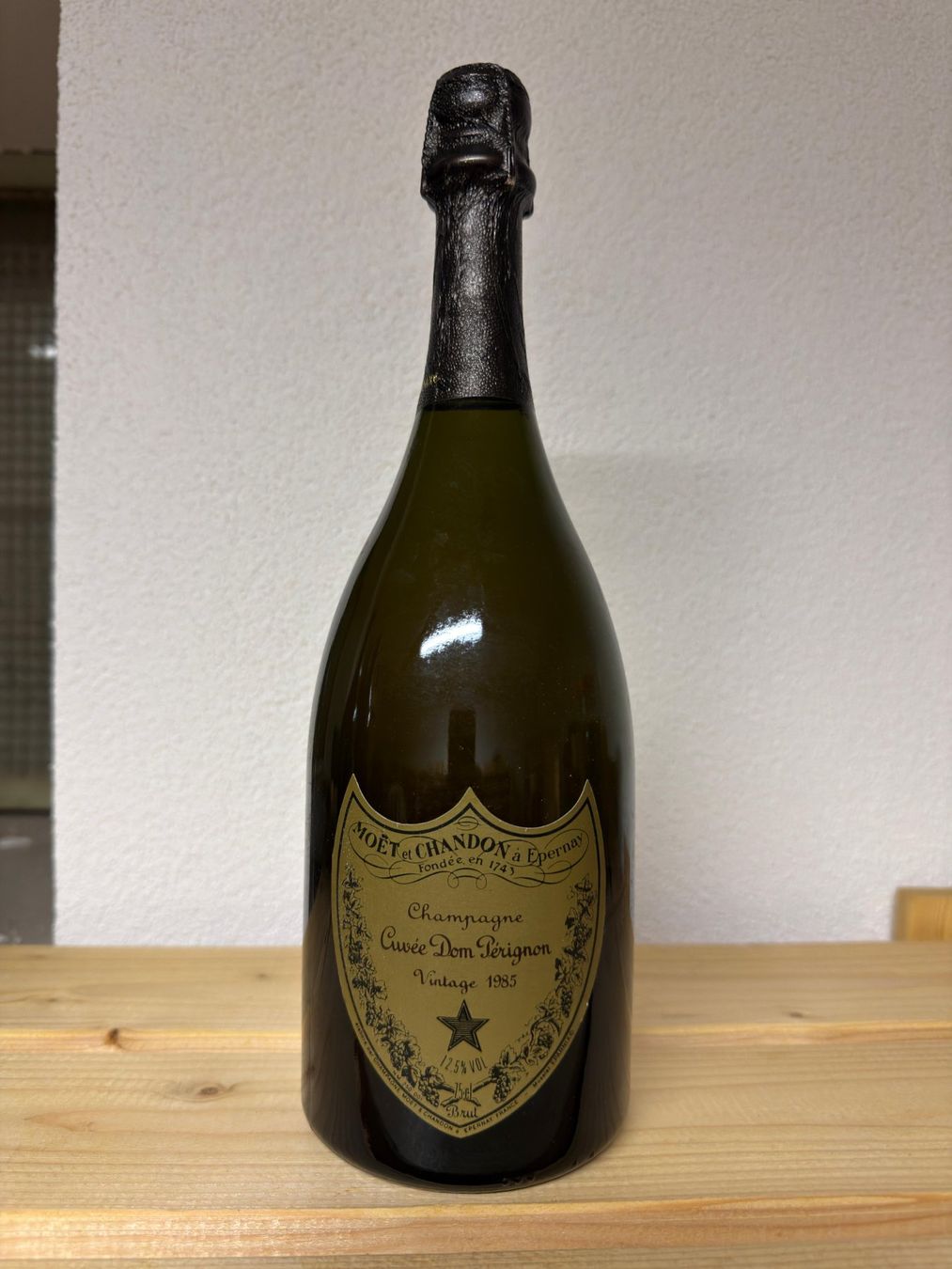 Vino: Cuvée Dom Pérignon Vintage 1985 – Nuovo (secondo la descrizione) da Fescoggia venduto da AmazingDesignObjects 1