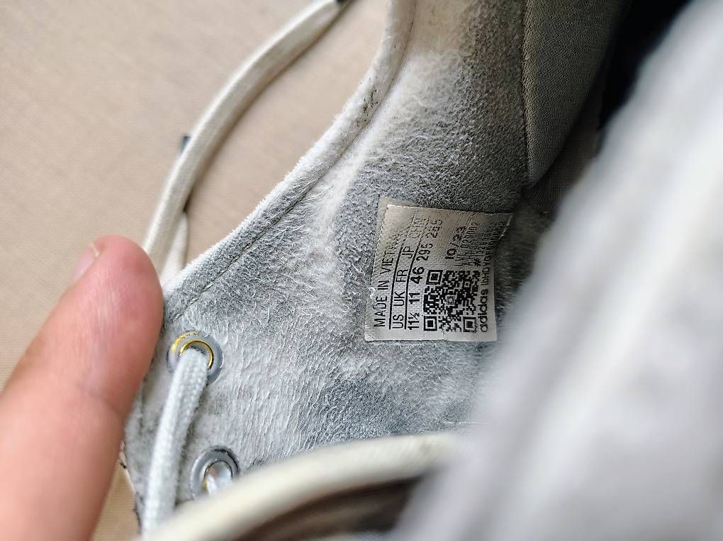 Herrenschuhe: Adidas Crazyflight Sportschuhe – Gebraucht aus Gümligen von pre_z2wf 1