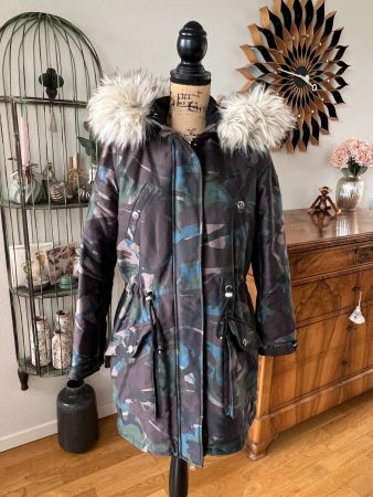 ❄️ GUESS Winterjacke Parka warm, wie NEU, Gr XS, NP 249.-❄️