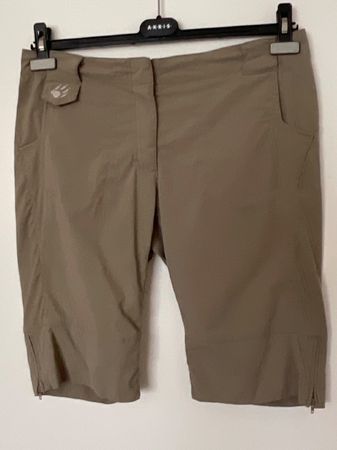 Jack Wolfskin Outdoor Shorts Gr 40 wie neu