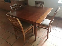Table à manger Cologny en merisier + 4 chaises assorties