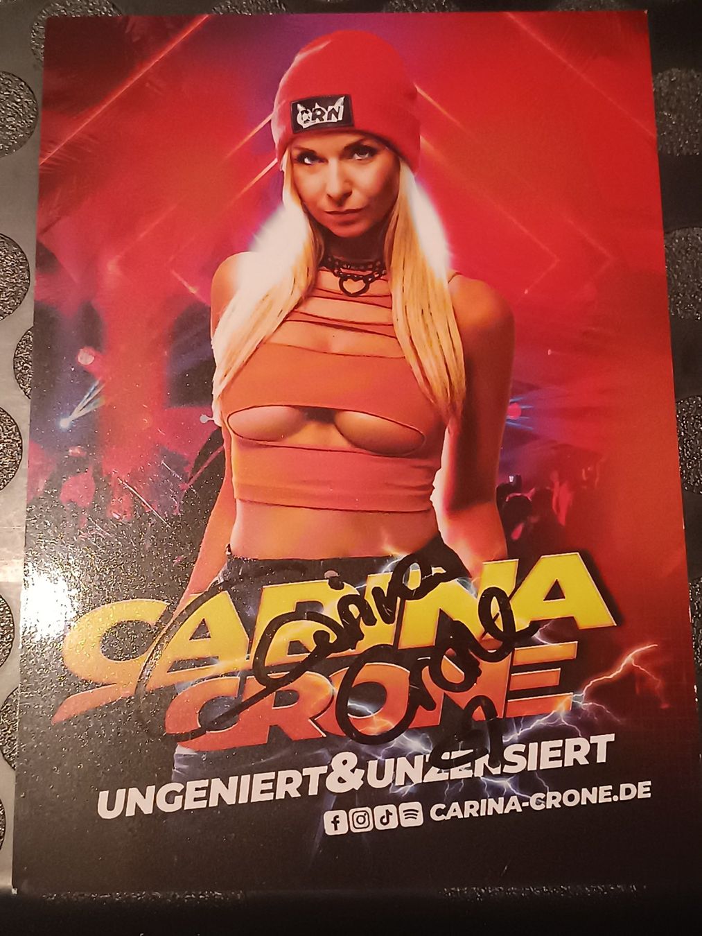 Autografi: Carina Crone - handsigniert – Usato da Menziken venduto da Artographs