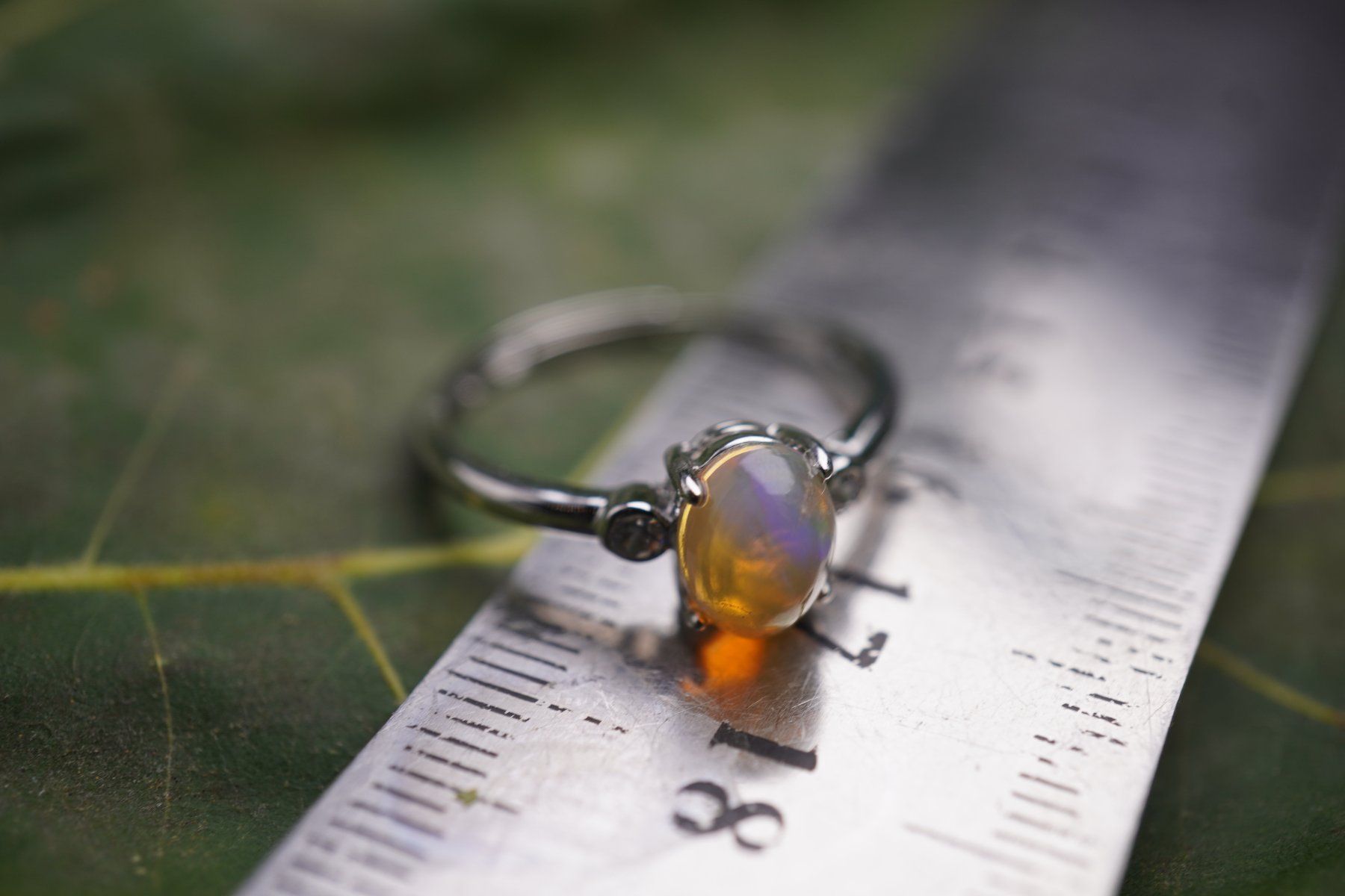 Minerali & Pietre curative: Opal    Variable Grösse   Ring   – Räumung  ab 1.- – Nuovo (secondo la descrizione) da Eschenbach SG venduto da topstone