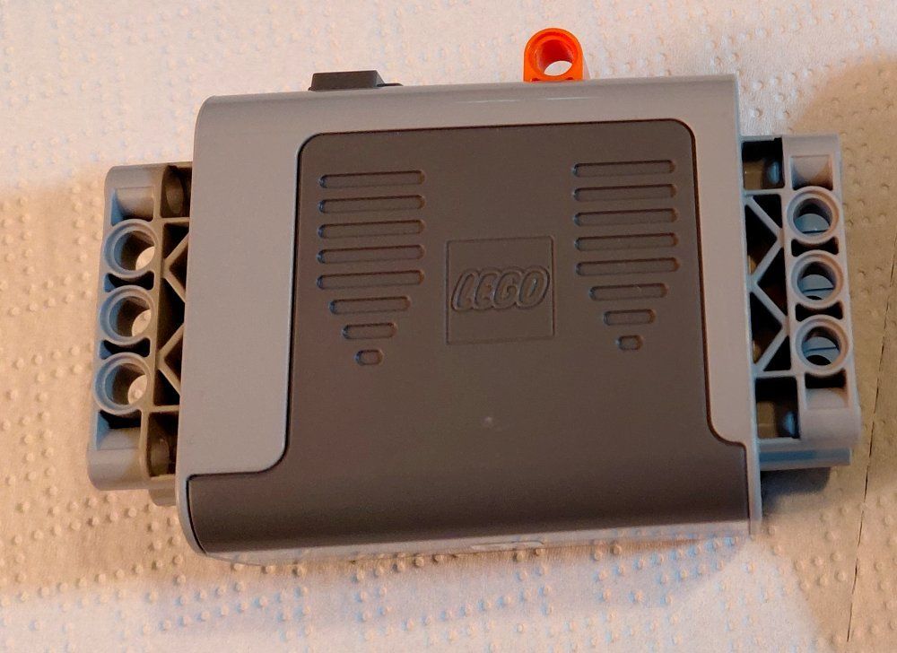Lego Kit di costruzioni: LEGO Power Functions Battery Box 8881 -F76 – Usato da Morges venduto da vimajes12