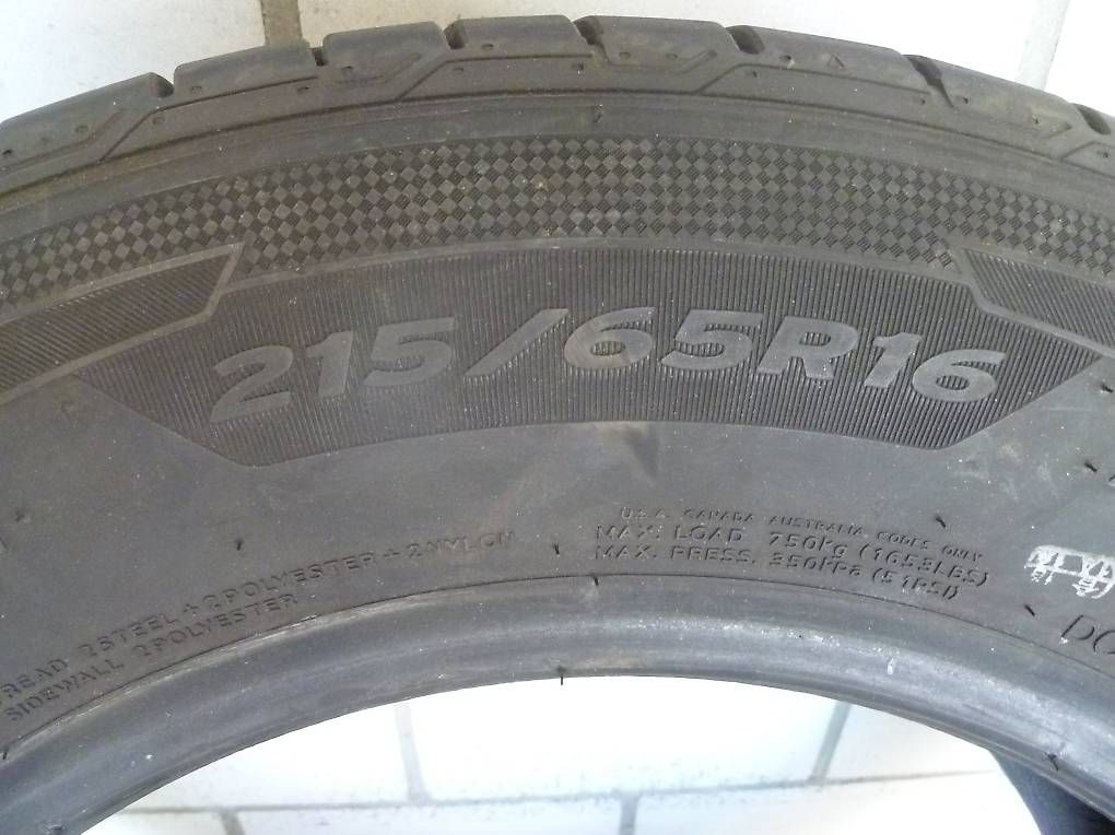 Pneus & Kompletträder: Sommer-Autopneu 215/65R16 – Gebraucht aus Hauptikon von Steelmausi 2