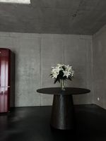 Runder Tisch dunkel Holzoptik