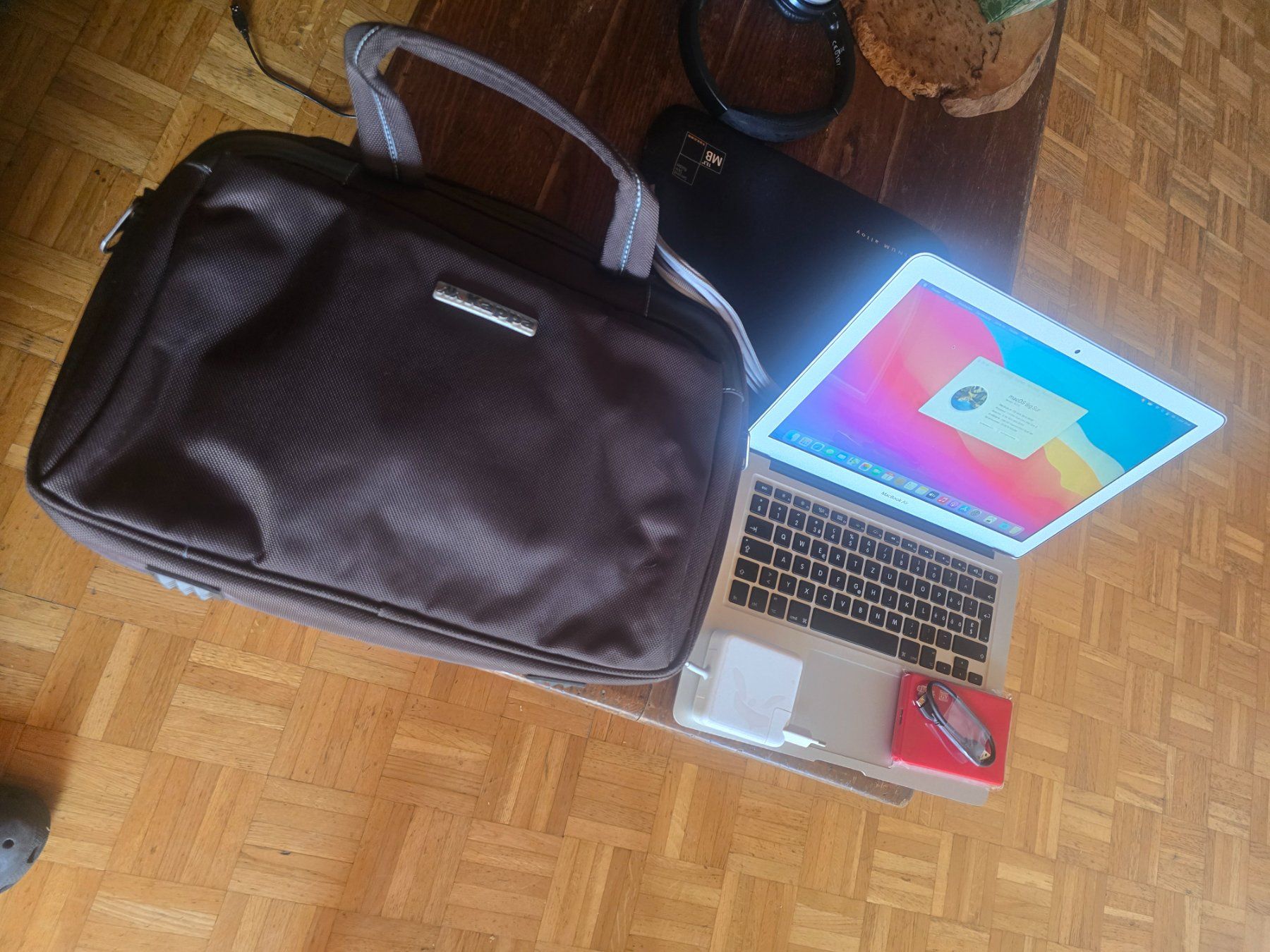 Apple PCs: MacBook Air 2014 - 256go – Gebraucht aus Bussigny von Elie 5